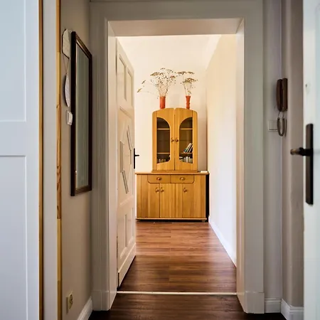 Painter's By Zoo And Congress Center Breslau