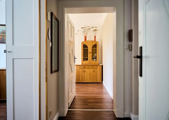 Painter's By Zoo And Congress Center Βρότσλαβ